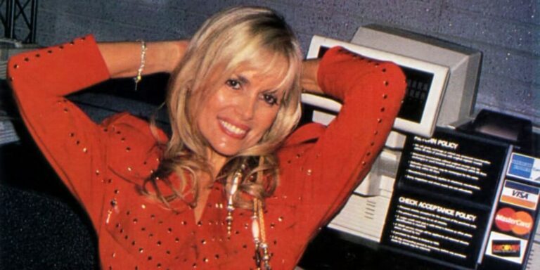 Dian Parkinson Net Worth 2024, Age, Height, Spouse | Bio-Wiki