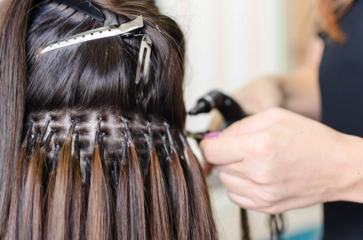 Removing the Short Hairs - Manufacturing Process of Human Hair Extensions