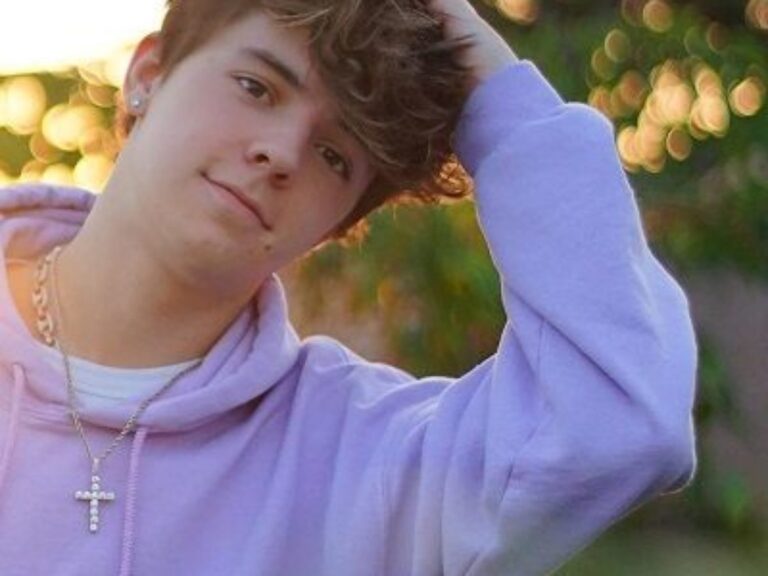 JT Casey Bio, Actor, Facts, Family, TiK Tok, Movies, Height, Instagram