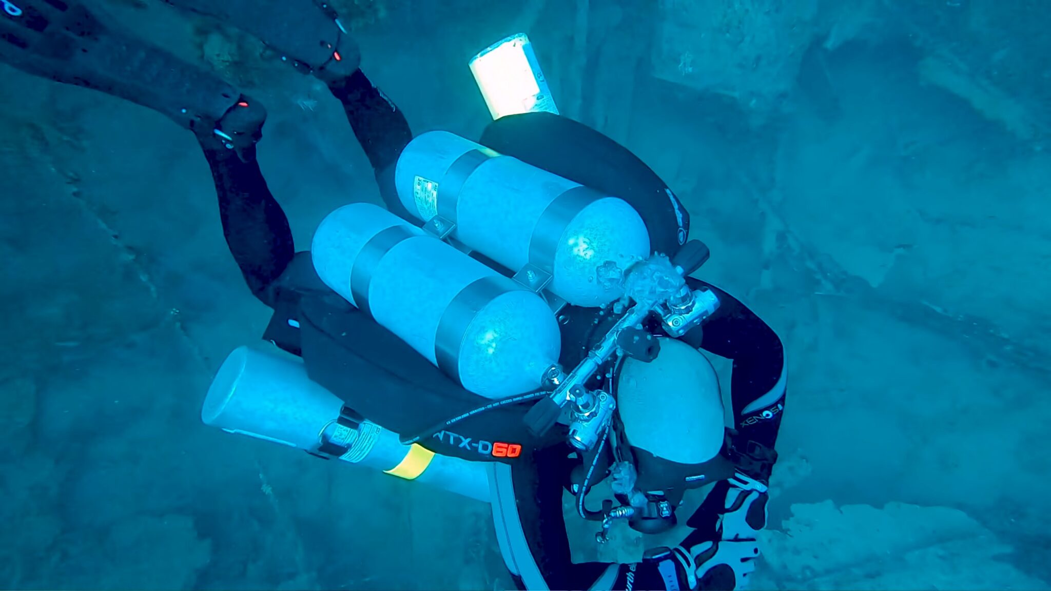 9 Tips for Choosing the Perfect Dive Computer 2024 Mastering the